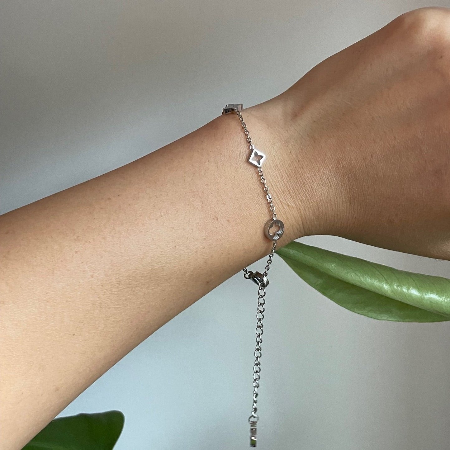 18K Gold and Silver Stainless Steel Flower Four Leaf Clover Bracelet