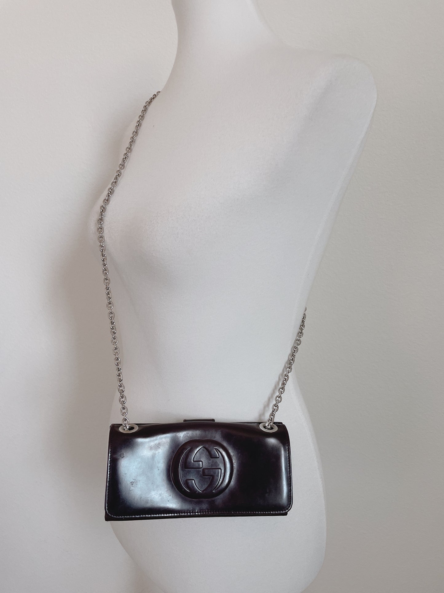 Pre-loved Gucci Leather Crossbody