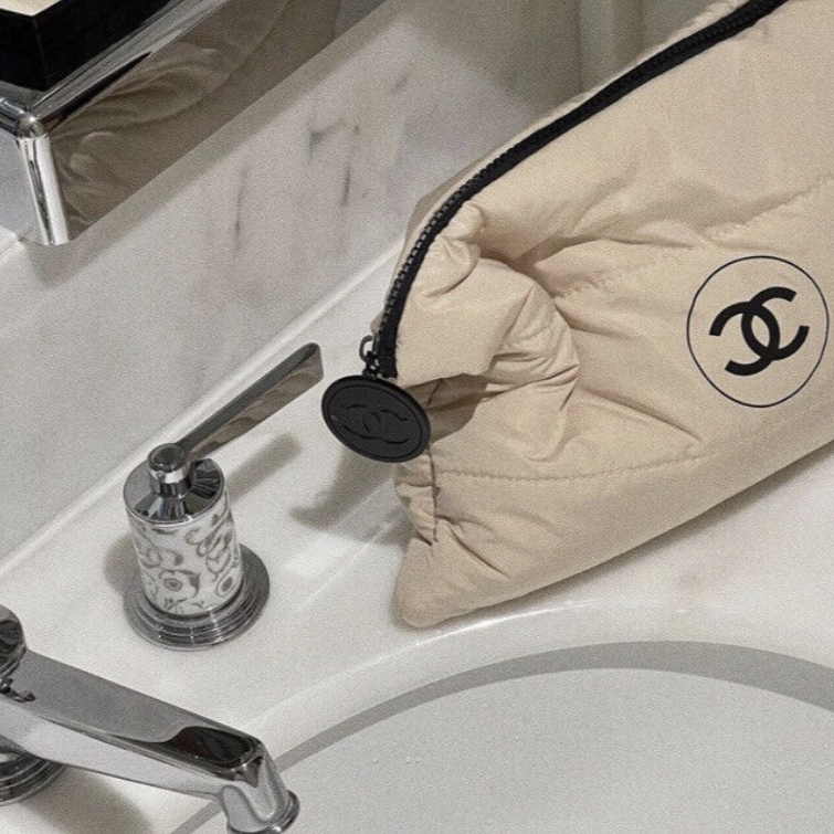 Chanel Beaute Puffy Nylon Cloud Makeup Cosmetic Pouch Clutch Beige