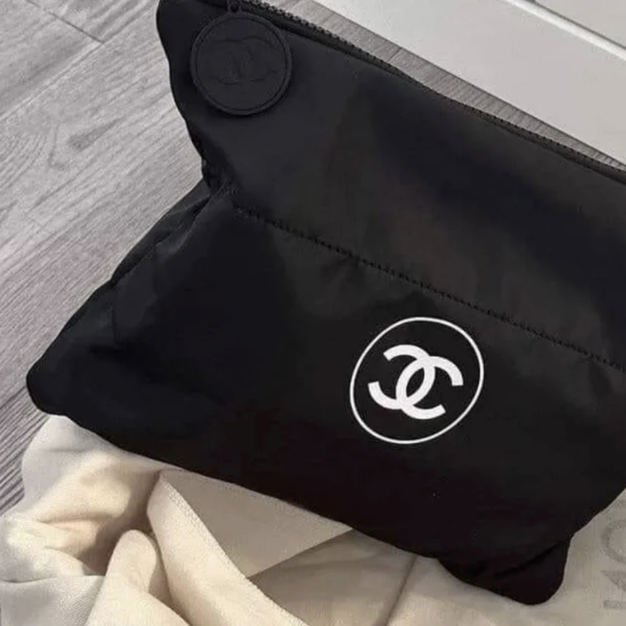 Chanel Beaute Puffy Nylon Cloud Makeup Cosmetic Pouch Clutch Black