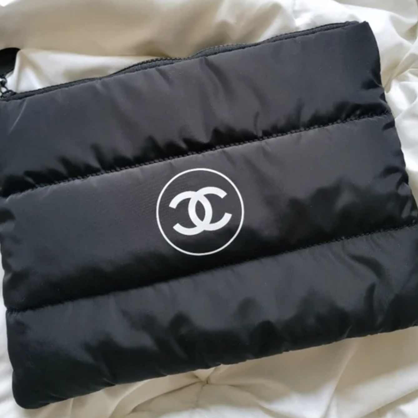 Chanel Beaute Puffy Nylon Cloud Makeup Cosmetic Pouch Clutch Black
