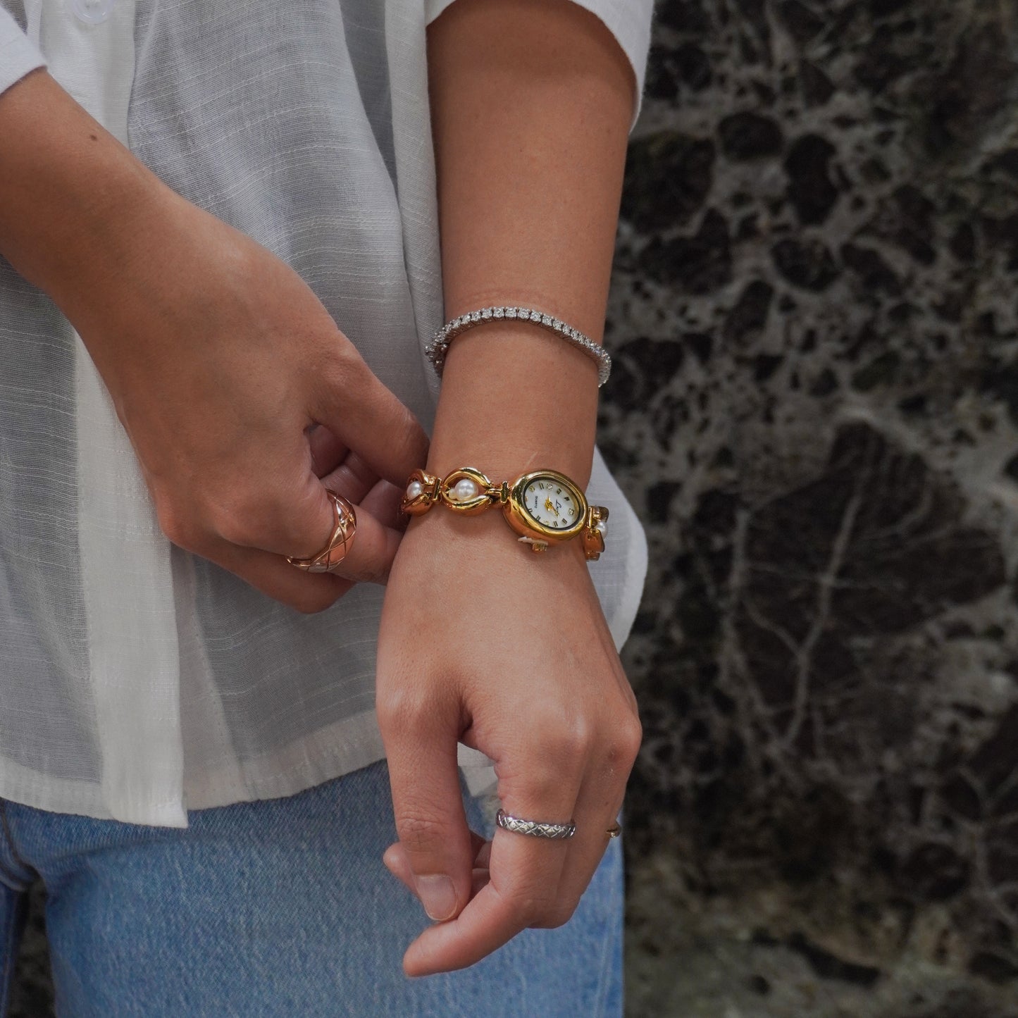 Vintage Women’s Gold Pearl Watch