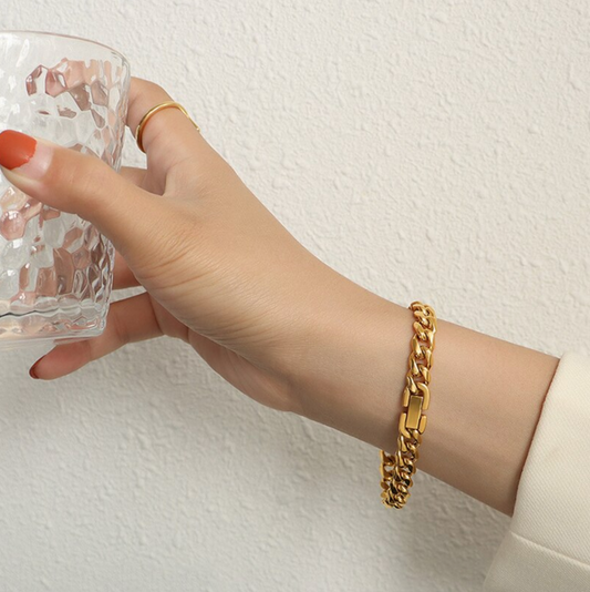 18K Gold Plated Stainless Steel Statement Minimalist Bracelet
