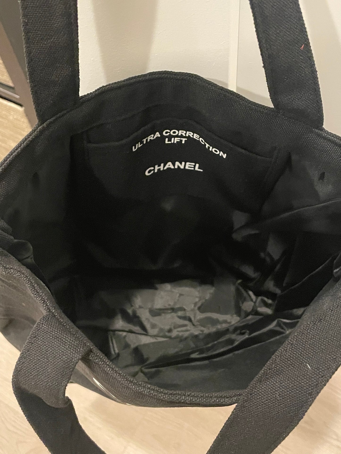 Chanel Novelty Black Tote Bag Canvas, CHANEL TOTE BAG 31 RUE CAMBON PARIS