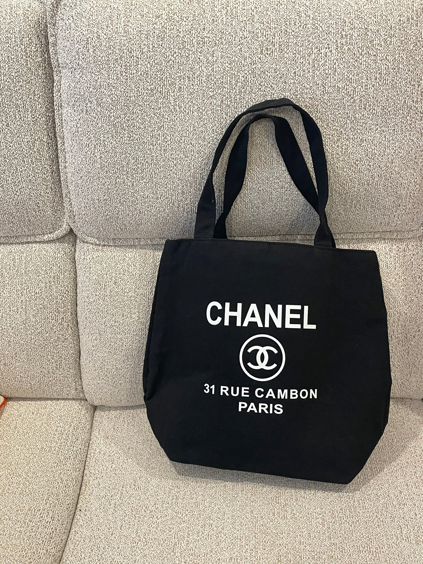 Chanel Novelty Black Tote Bag Canvas, CHANEL TOTE BAG 31 RUE CAMBON PARIS