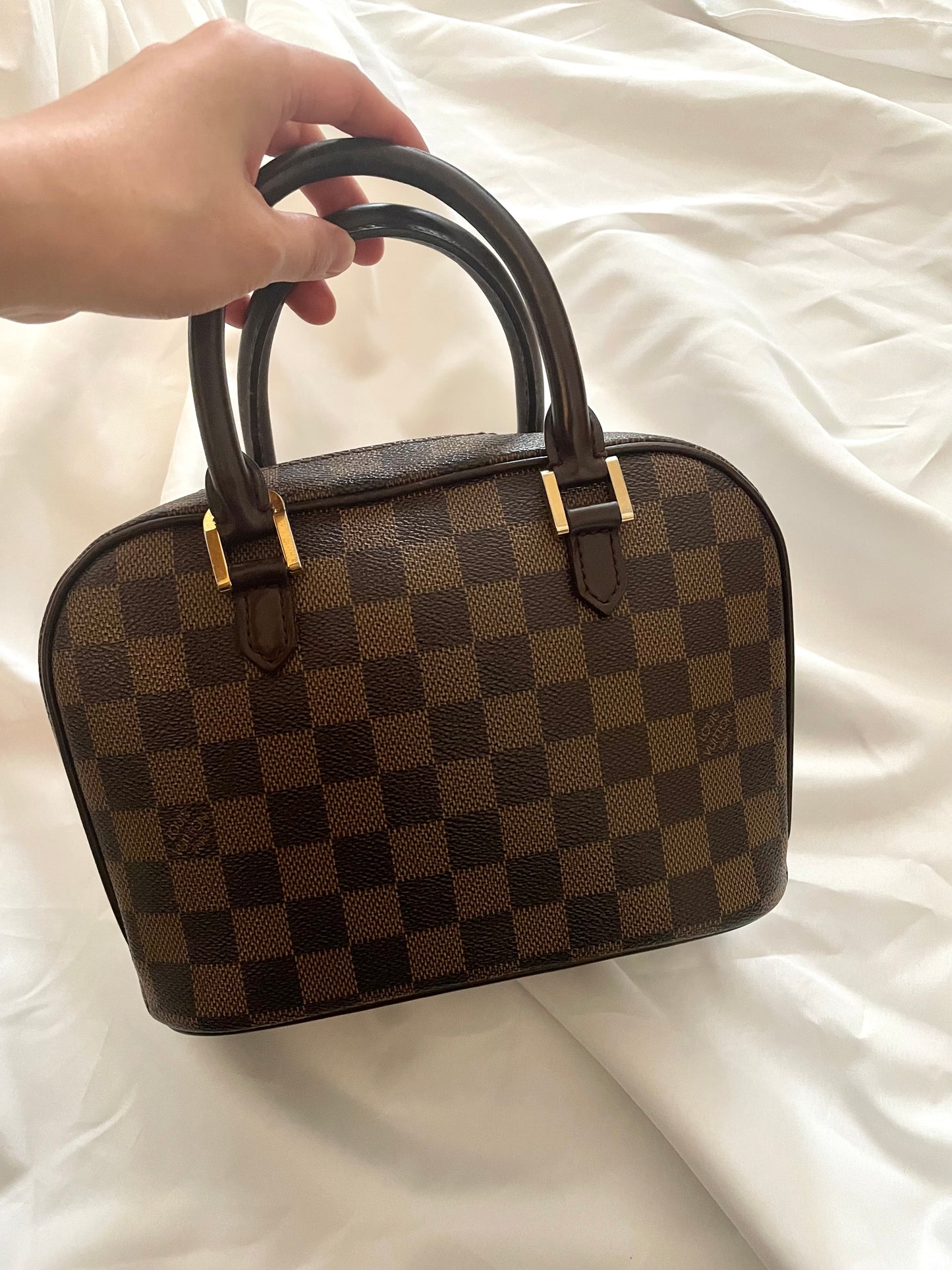 Pre-loved Louis Vuitton Sarria Mini Ebene Damier Handbag