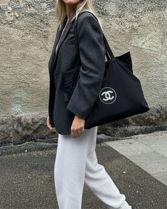 Chanel VIP Gift Canvas Tote Bag No1 Black Tote Bag Shopping Bag