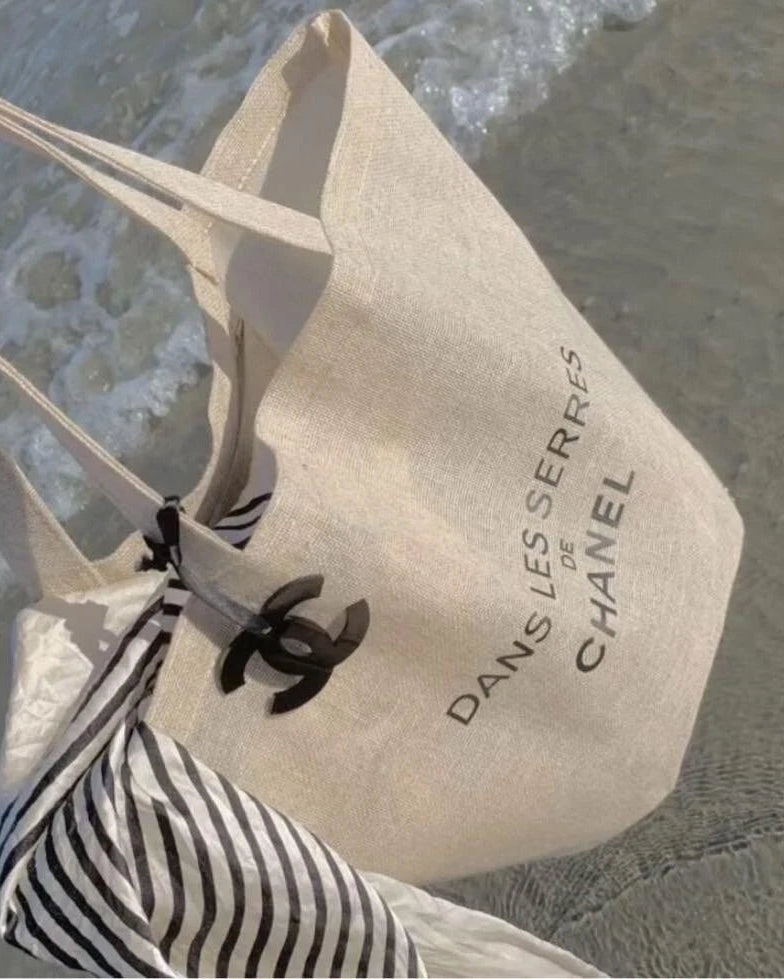 CHANEL Novelty Dans Les Serres Camellia Linen Tote Bag with Charm