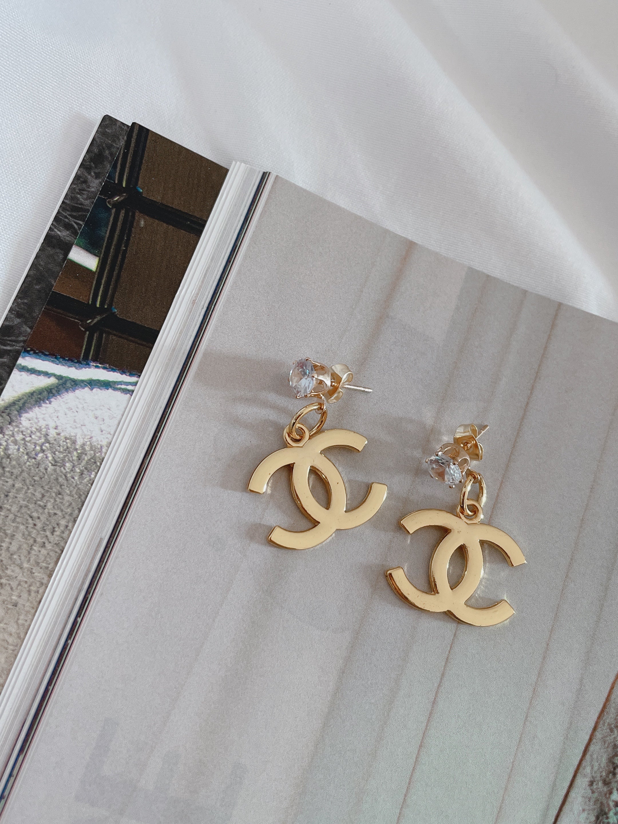 Repurposed Authentic Designer Zipper Pull Gold Plated Drop Earrings –  BloomingJ.Studio